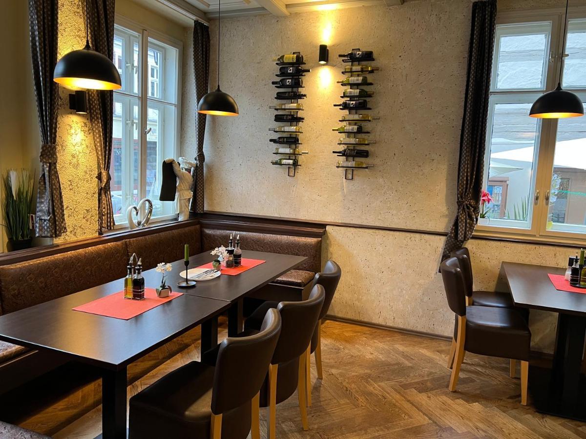 Hotel Am Rathaus Adii Tangermünde Buitenkant foto